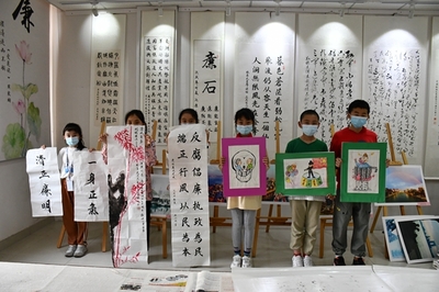 蘇州荷韻社區(qū)開展&ldquo;清風拂童心 廉潔伴成長&rdquo;系列活動